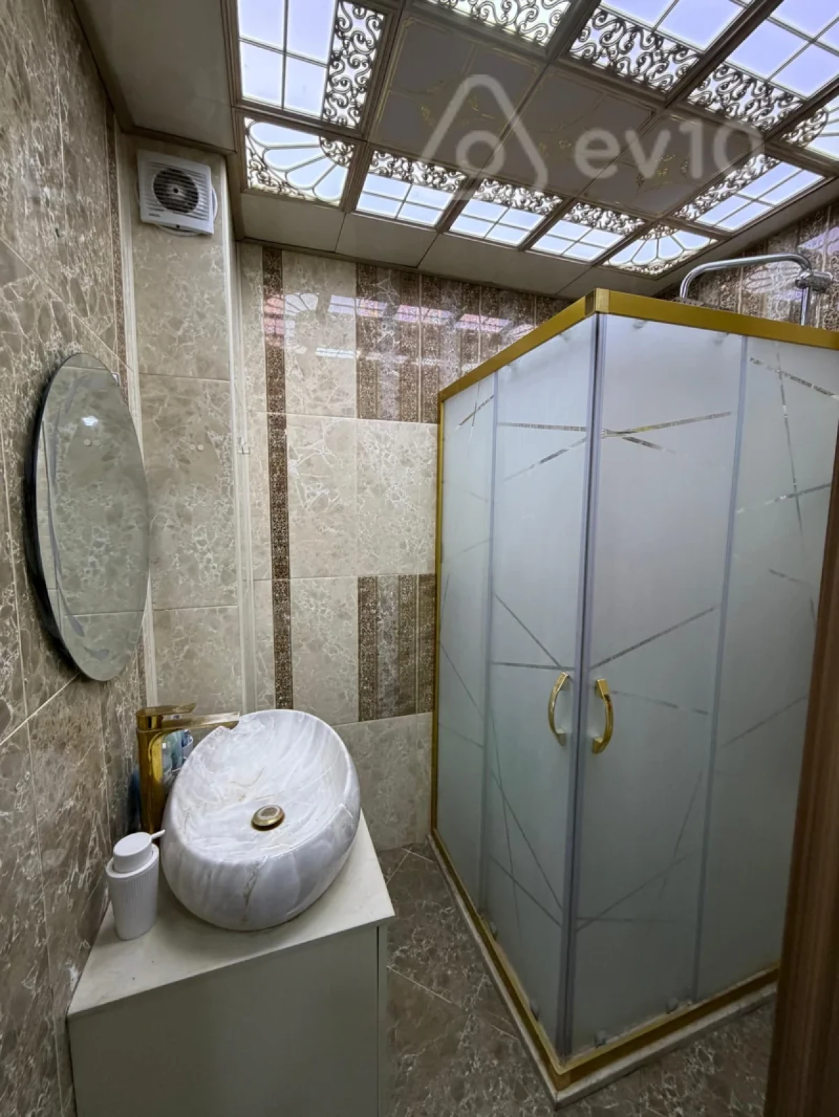 Satılır 2 otaqlı yeni tikili 77.9 m²