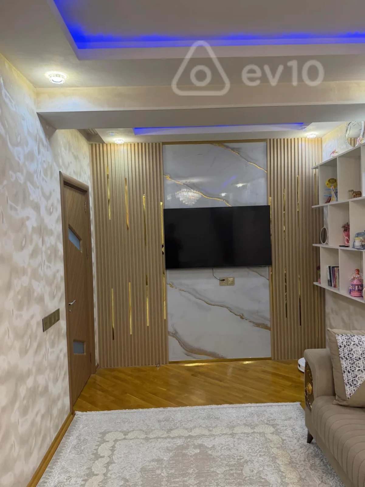 Satılır 2 otaqlı yeni tikili 77.9 m²