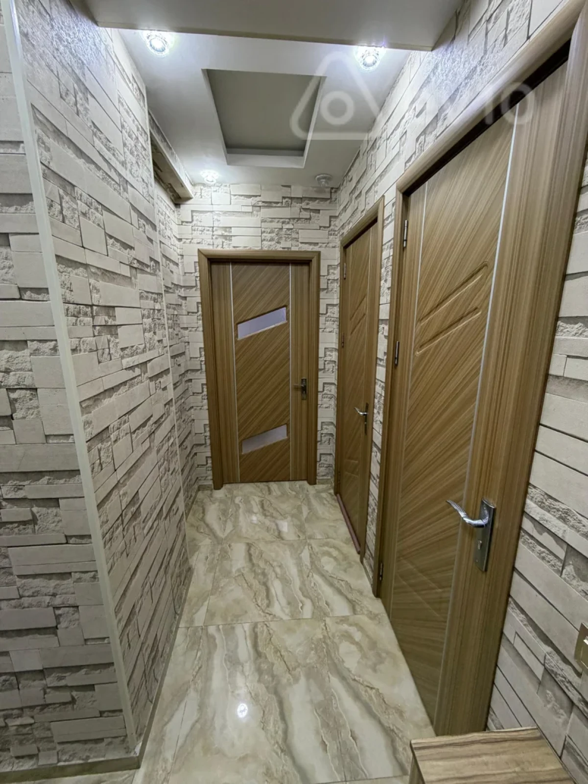 Satılır 2 otaqlı yeni tikili 77.9 m²