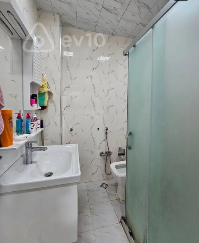 Satılır 2 otaqlı yeni tikili 62 m²