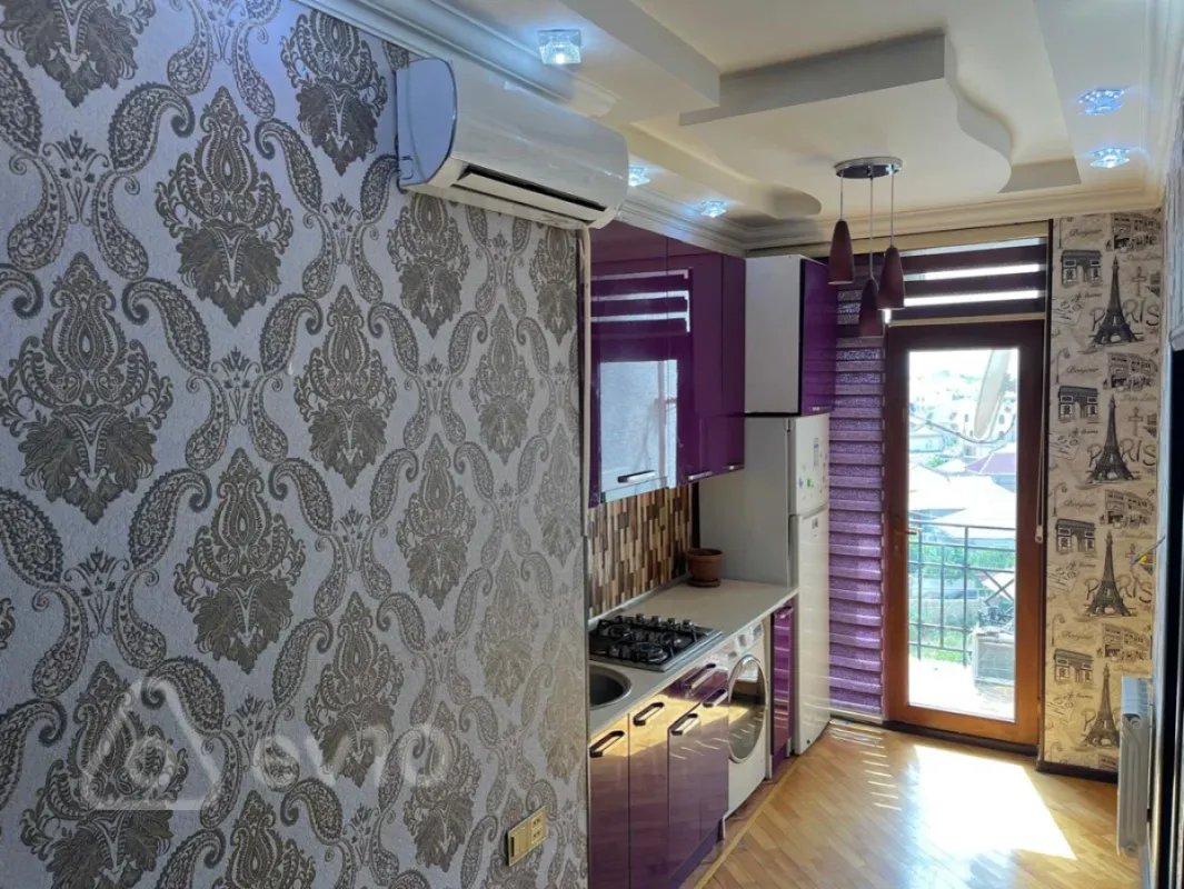 Kirayə verilir 2 otaqlı yeni tikili 48 m²