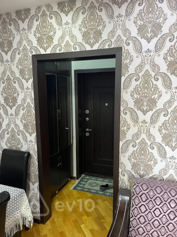 Kirayə verilir 2 otaqlı yeni tikili 48 m²