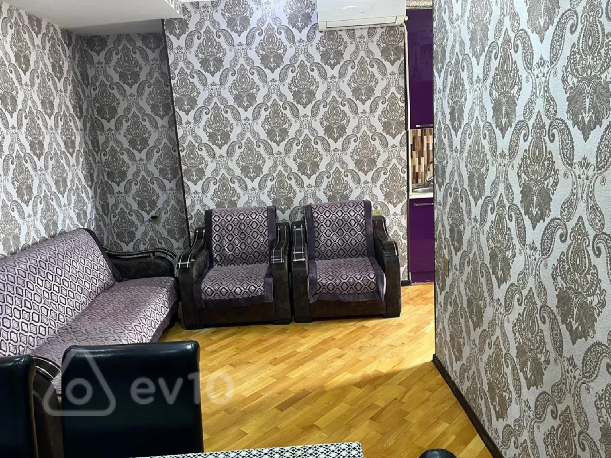 Kirayə verilir 2 otaqlı yeni tikili 48 m²