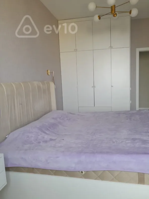 Satılır 3 otaqlı yeni tikili 75 m²