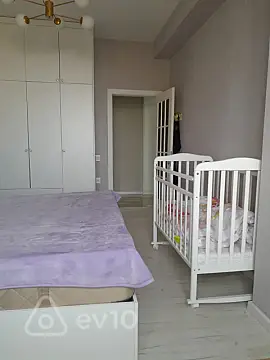 Satılır 3 otaqlı yeni tikili 75 m²