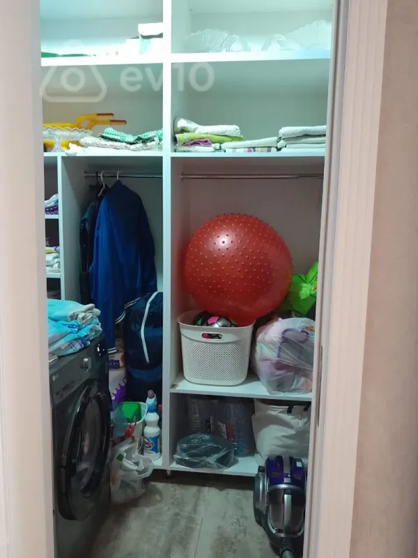 Satılır 3 otaqlı yeni tikili 75 m²