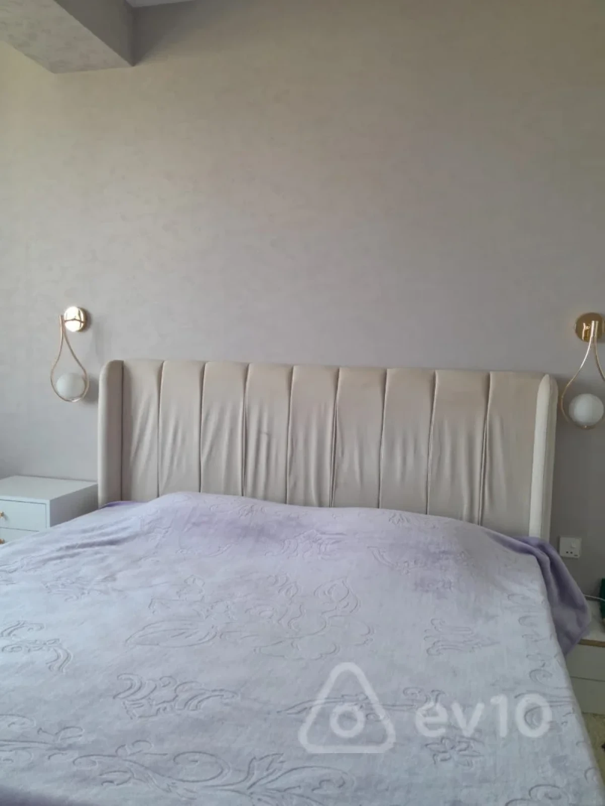 Satılır 3 otaqlı yeni tikili 75 m²