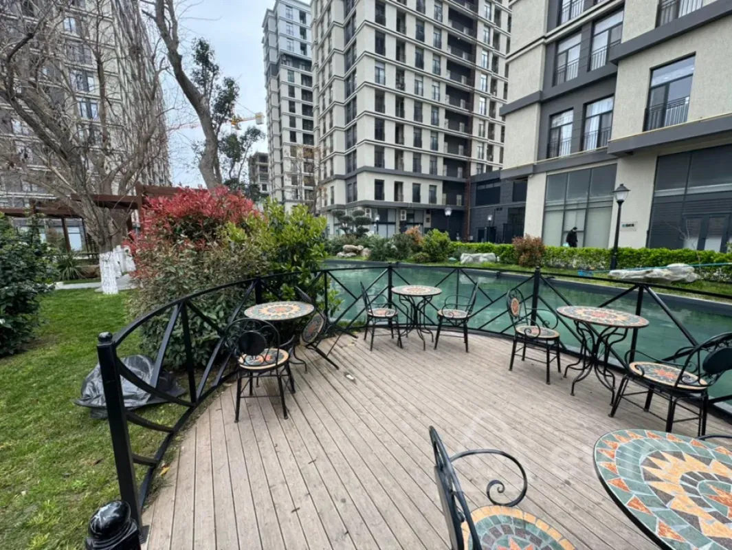 Satılır 3 otaqlı yeni tikili 132 m²