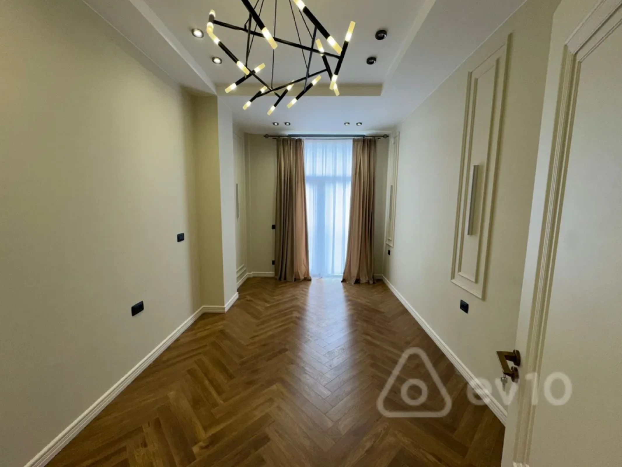 Satılır 3 otaqlı yeni tikili 132 m²
