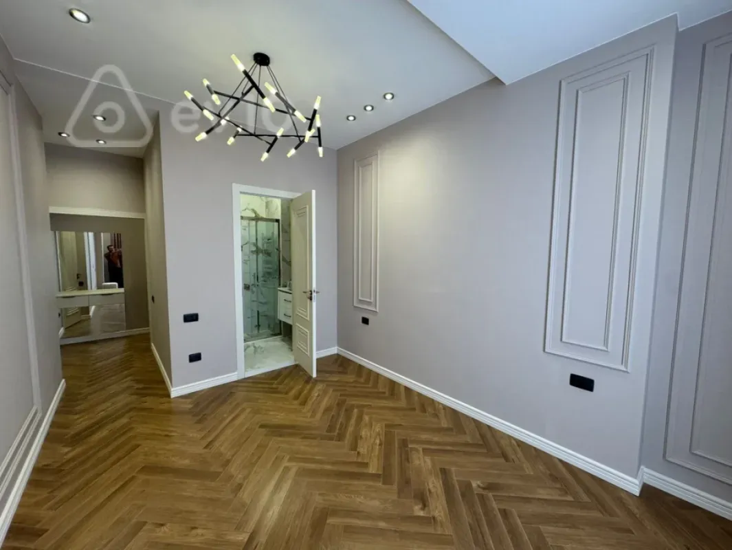 Satılır 3 otaqlı yeni tikili 132 m²