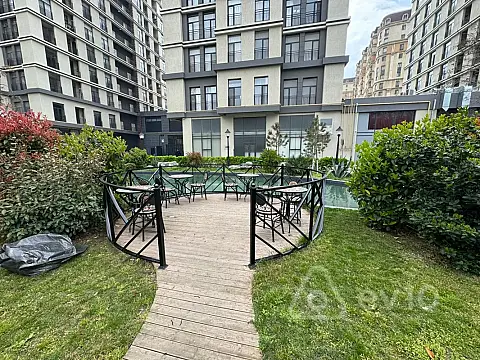 Satılır 3 otaqlı yeni tikili 132 m²