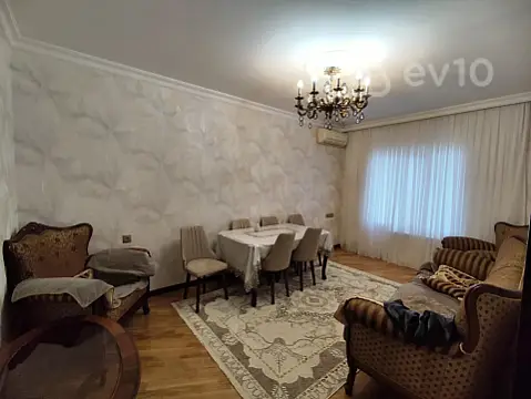 Satılır 2 otaqlı köhnə tikili 64 m²