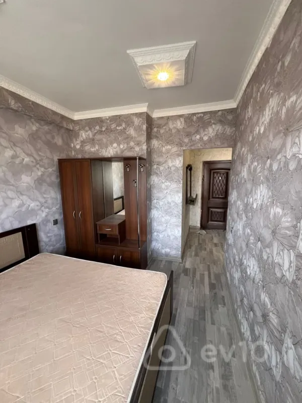 Kirayə verilir 2 otaqlı yeni tikili 45 m²