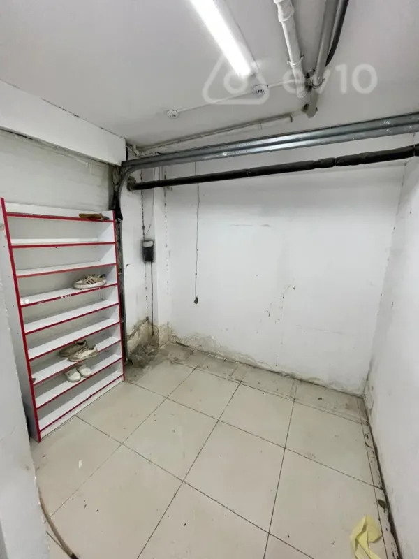 Kirayə verilir mənzil 740 m²