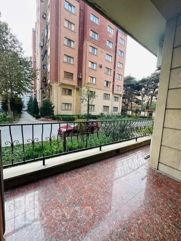 Satılır 3 otaqlı yeni tikili 165 m²