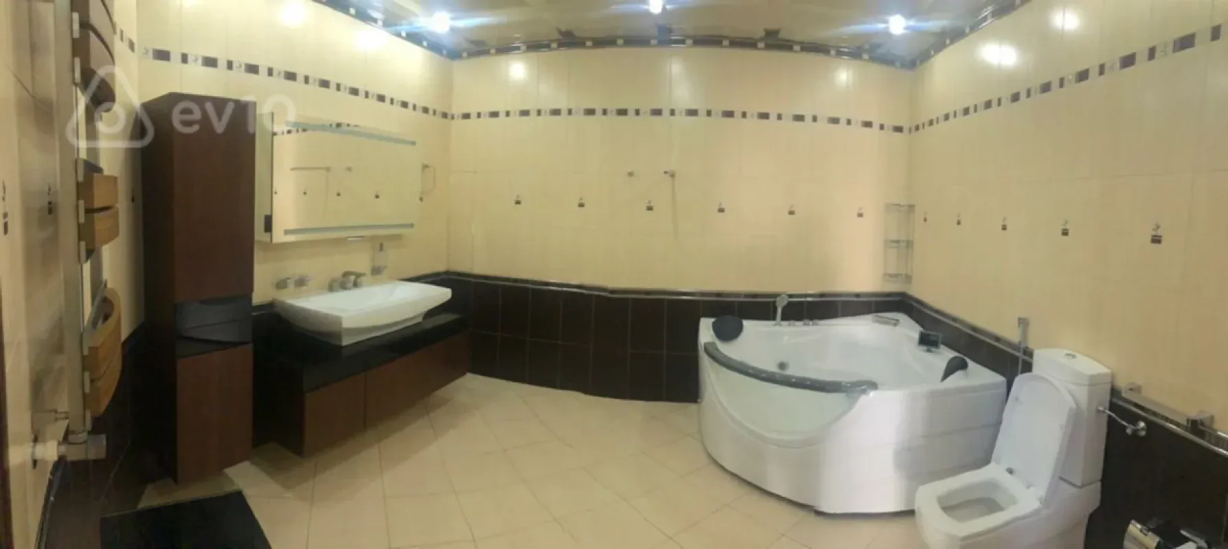 Kirayə verilir 4 otaqlı yeni tikili 217 m²