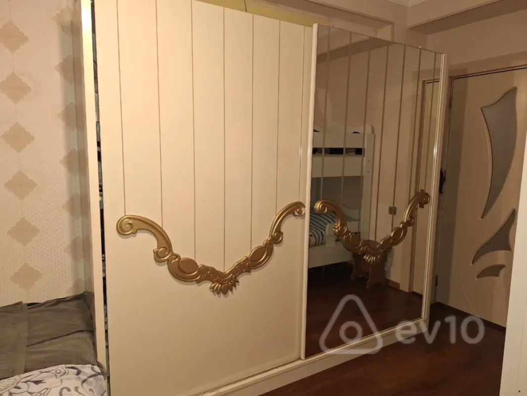 Satılır 2 otaqlı yeni tikili 78 m²