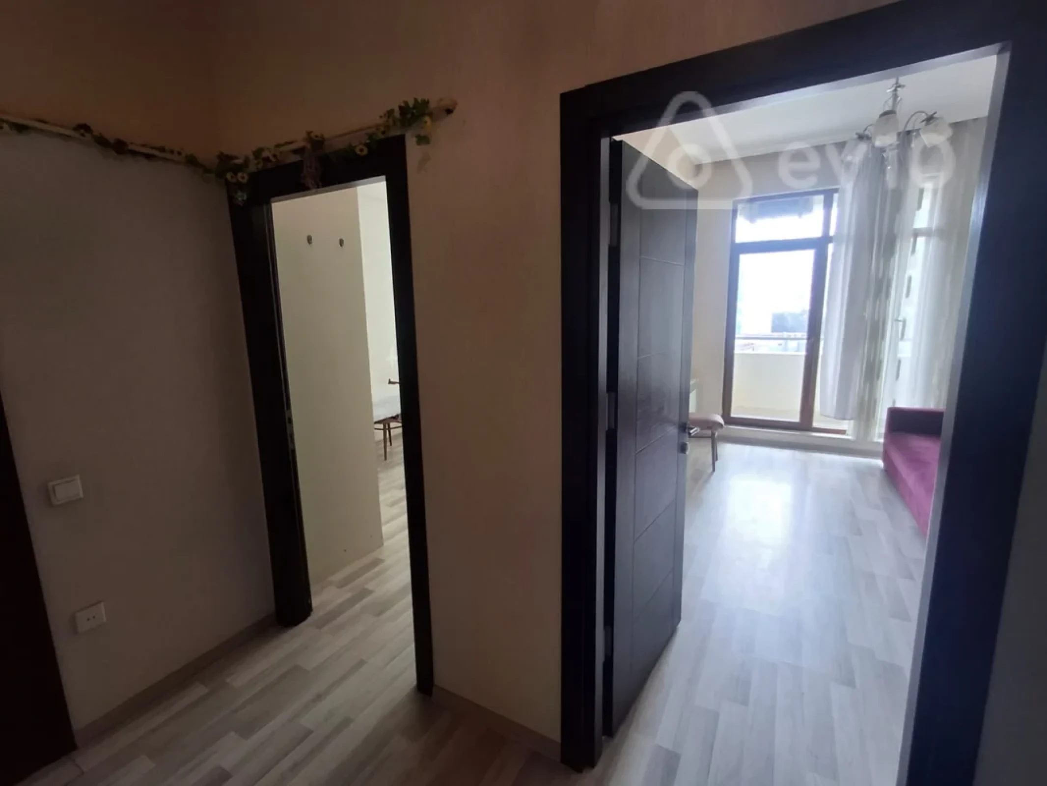 Kirayə verilir 2 otaqlı yeni tikili 50 m²