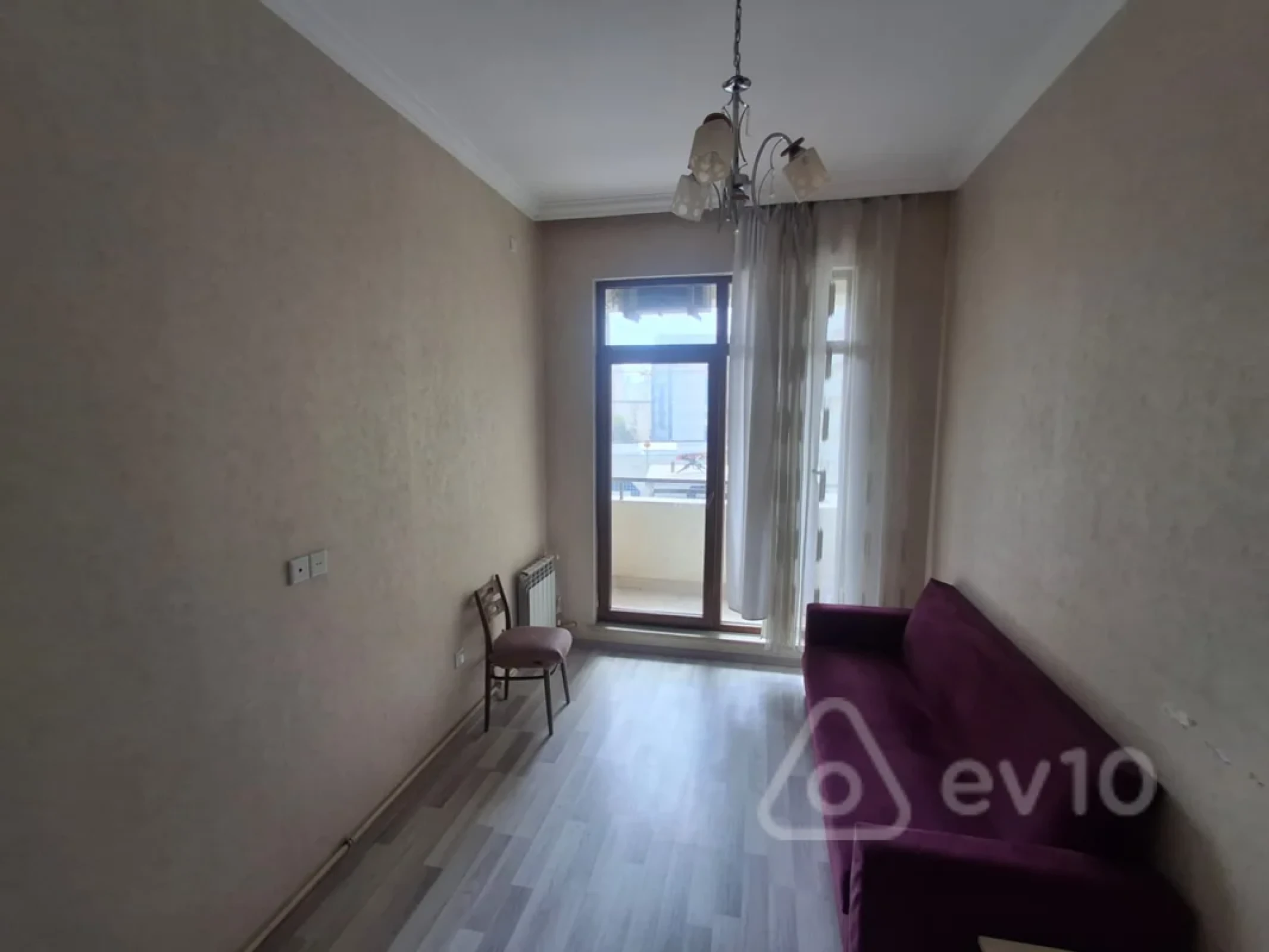 Kirayə verilir 2 otaqlı yeni tikili 50 m²