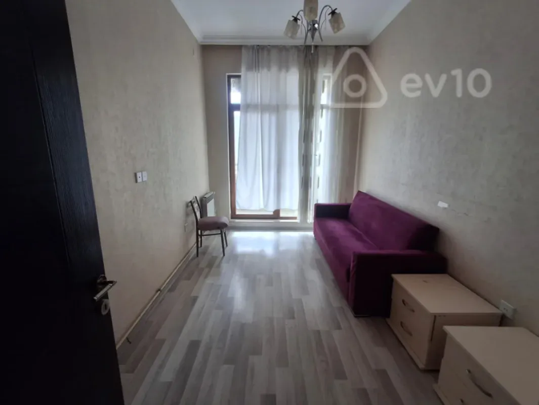 Kirayə verilir 2 otaqlı yeni tikili 50 m²