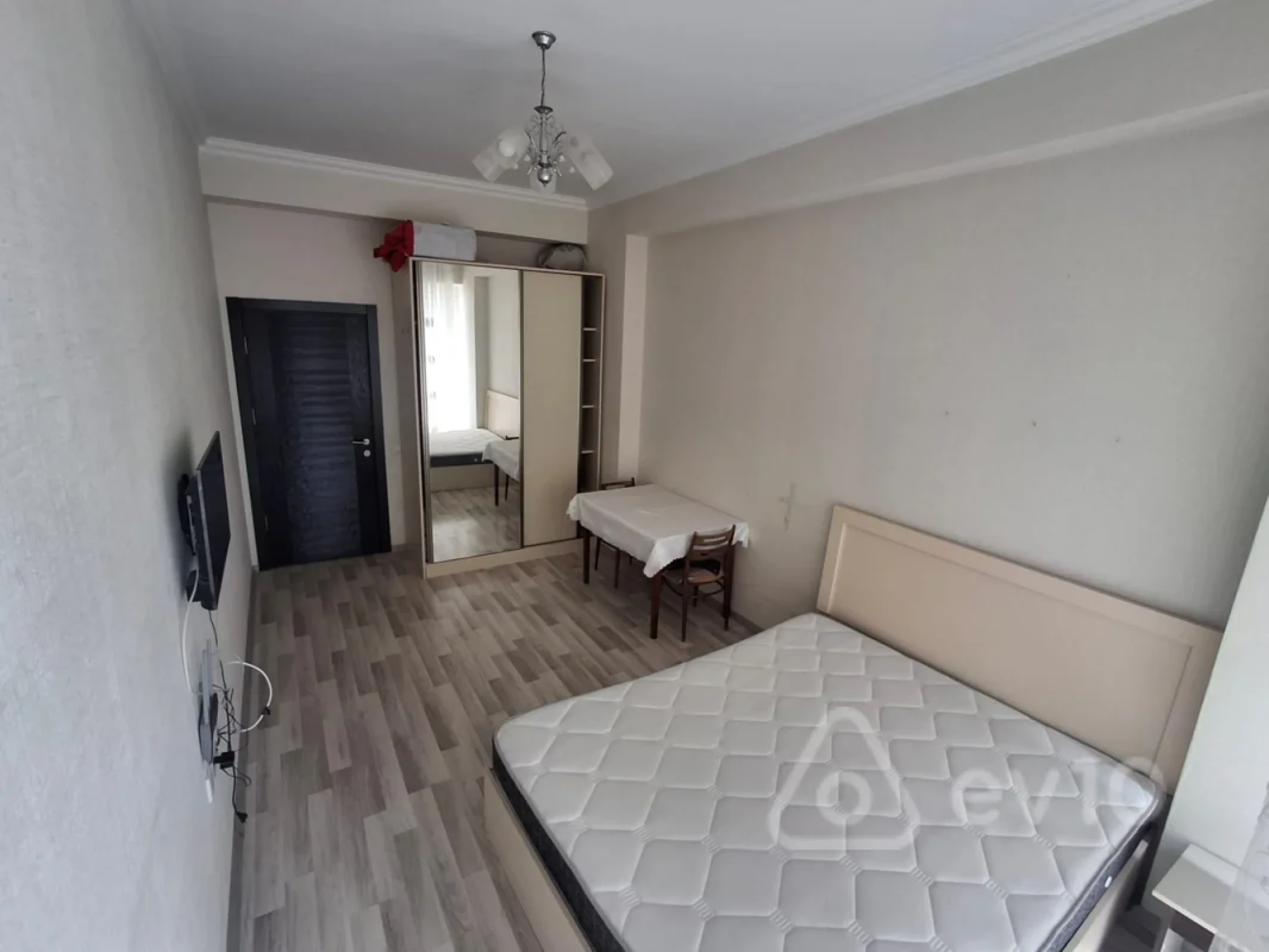 Kirayə verilir 2 otaqlı yeni tikili 50 m²