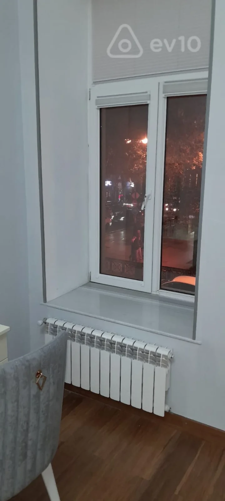 Kirayə verilir 2 otaqlı köhnə tikili 85 m²