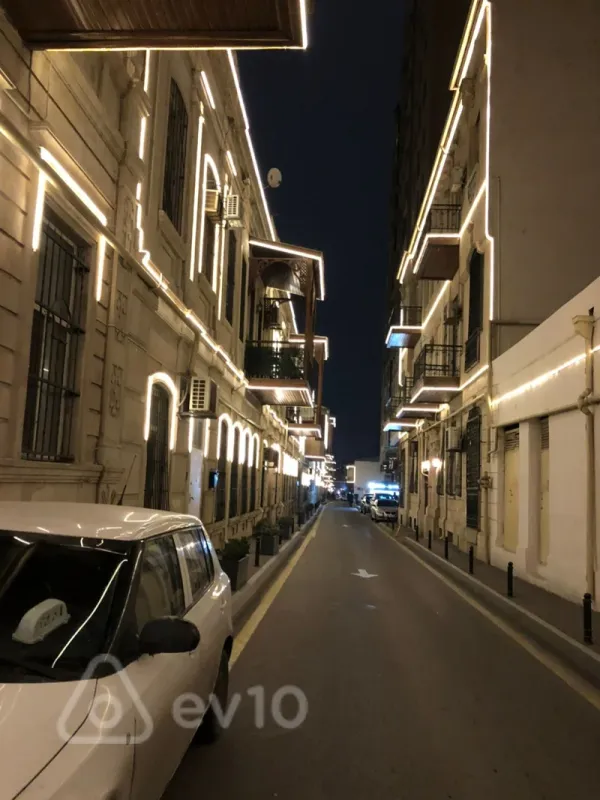 Kirayə verilir 2 otaqlı ofis 80 m²