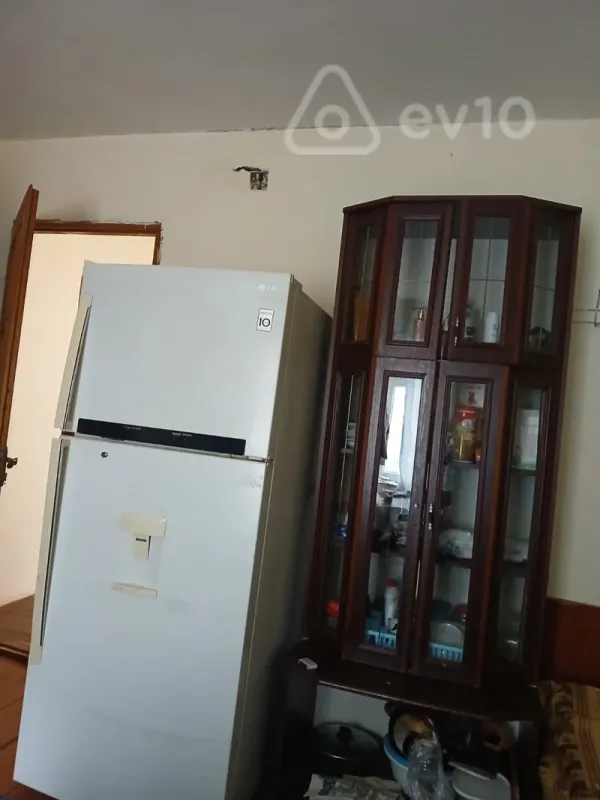 Kirayə verilir 4 otaqlı həyət evi 25 m²