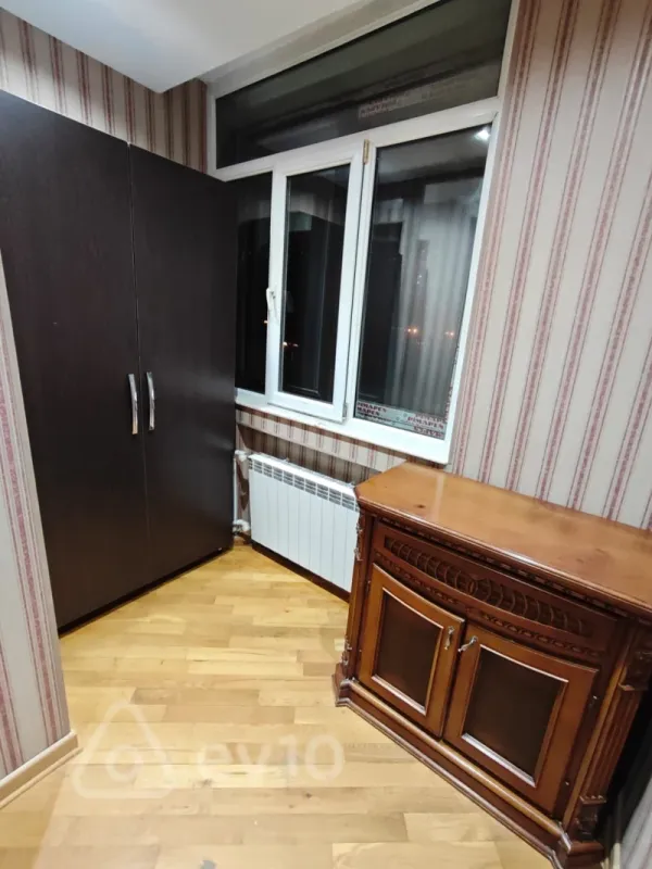 Kirayə verilir 3 otaqlı yeni tikili 92 m²