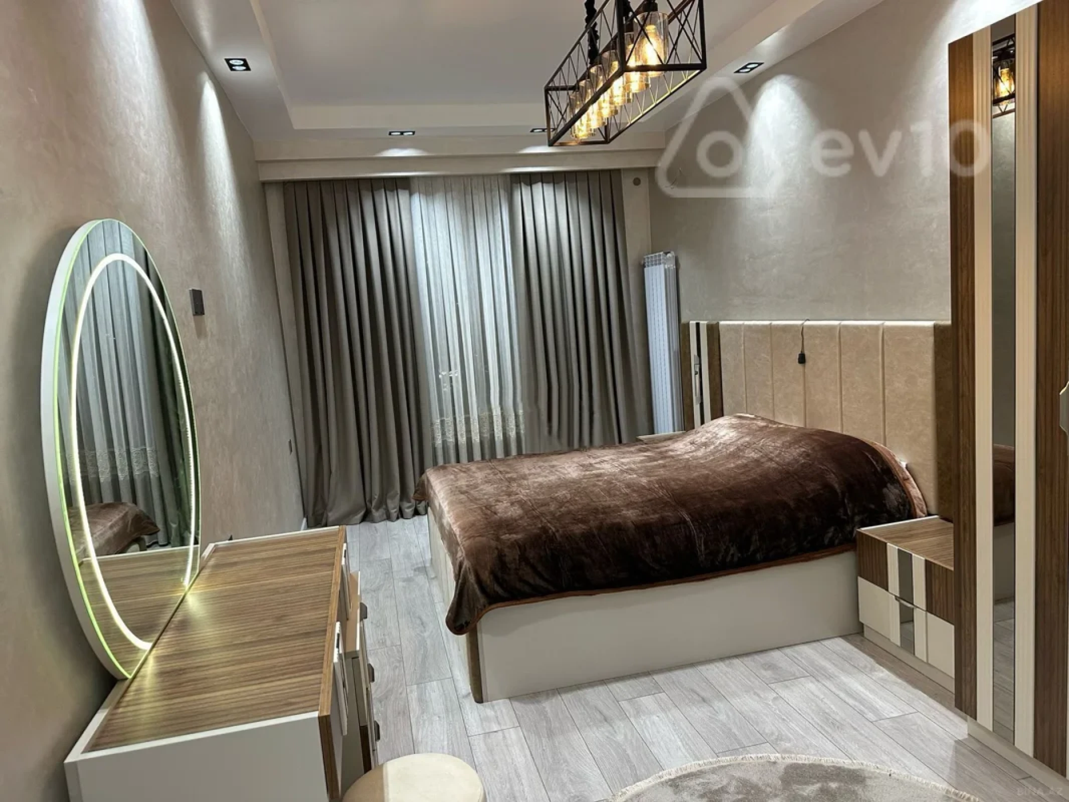 Kirayə verilir 2 otaqlı yeni tikili 86 m²
