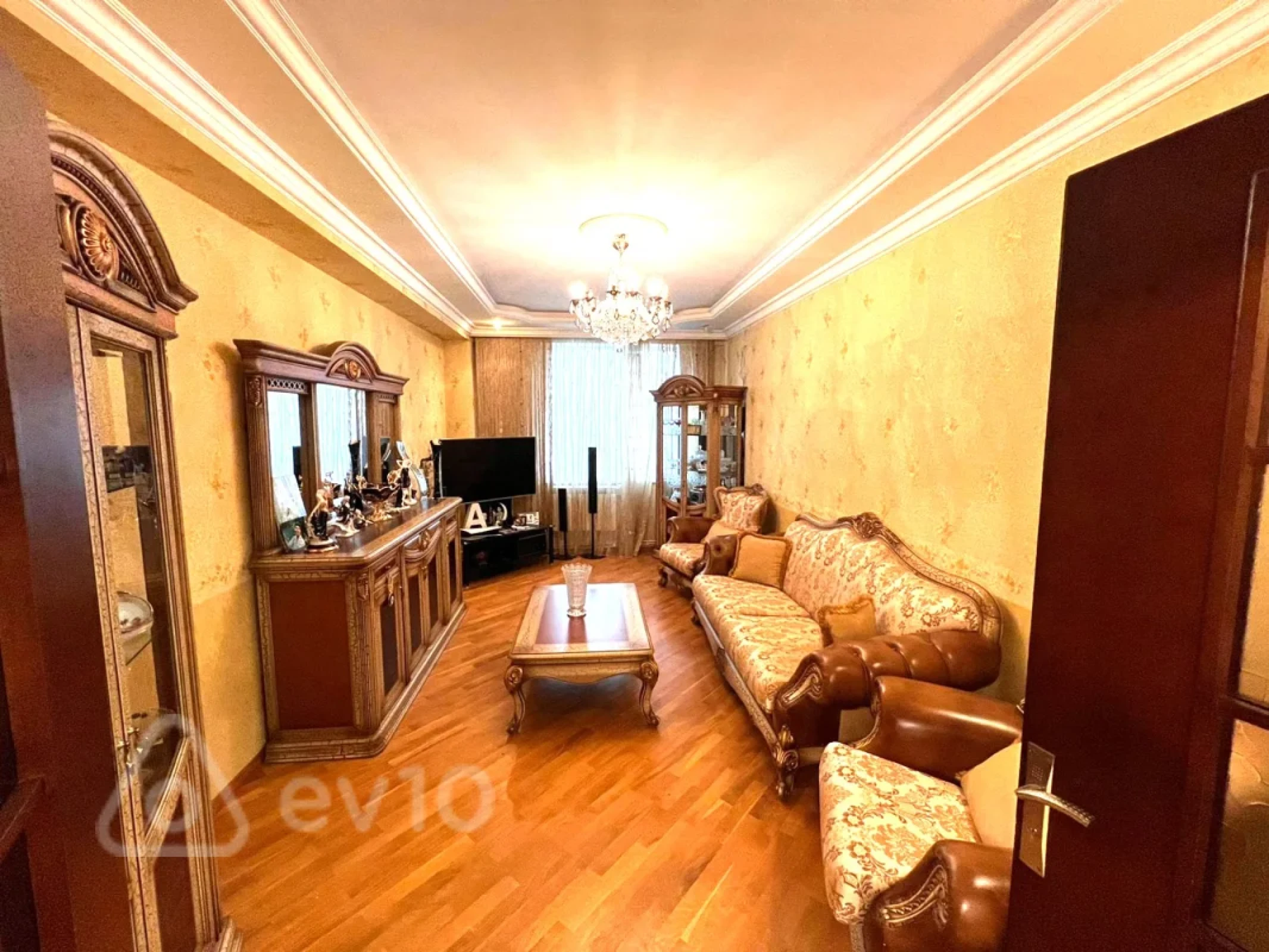 Satılır 3 otaqlı yeni tikili 125 m²