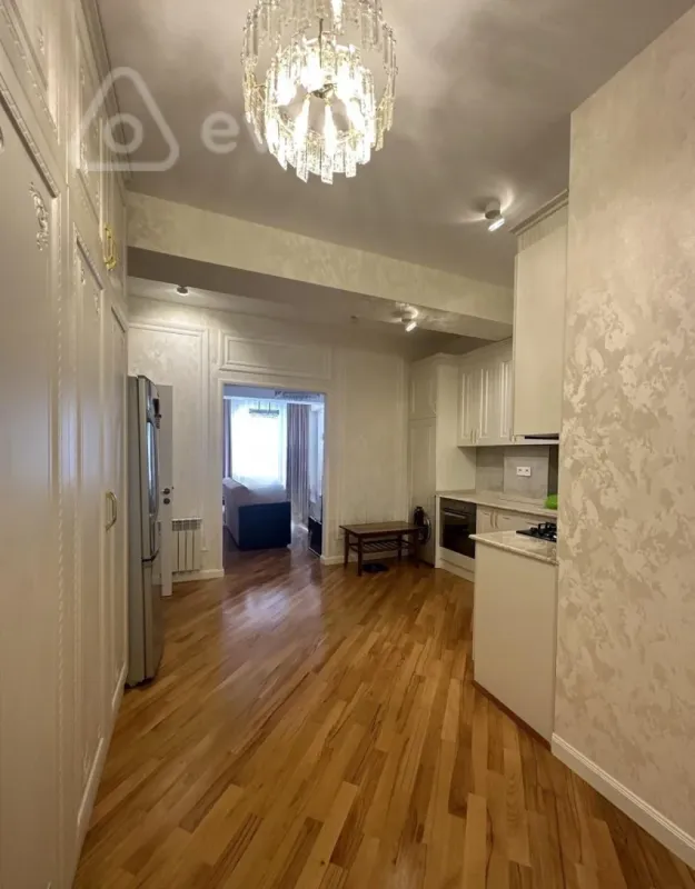 Satılır 2 otaqlı yeni tikili 72 m²