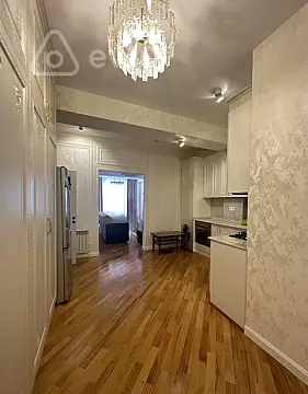 Satılır 2 otaqlı yeni tikili 72 m²