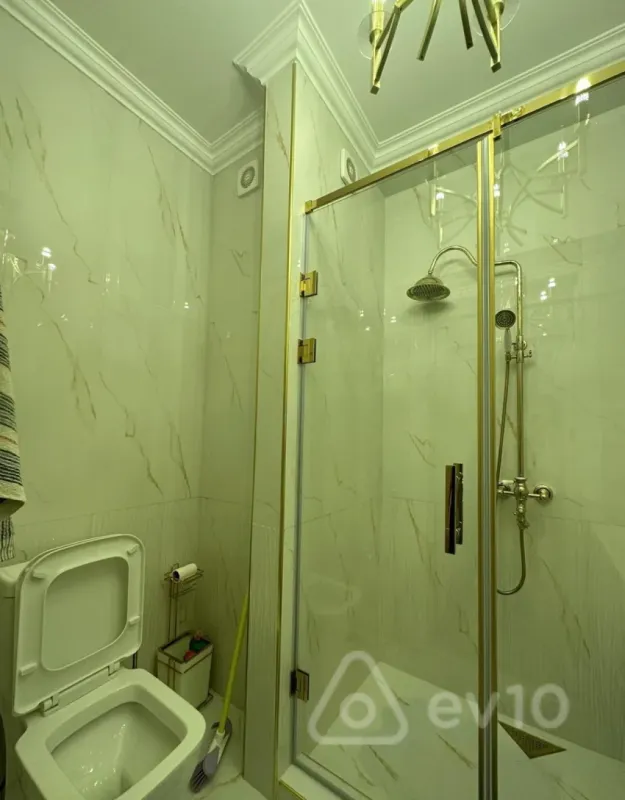 Satılır 2 otaqlı yeni tikili 72 m²