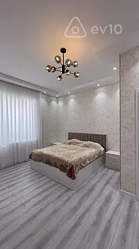 Satılır 5 otaqlı həyət evi 140 m²