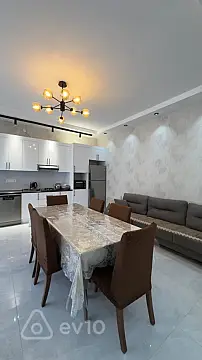 Satılır 5 otaqlı həyət evi 140 m² — Qəbələ 5 otaq 140.00 m²