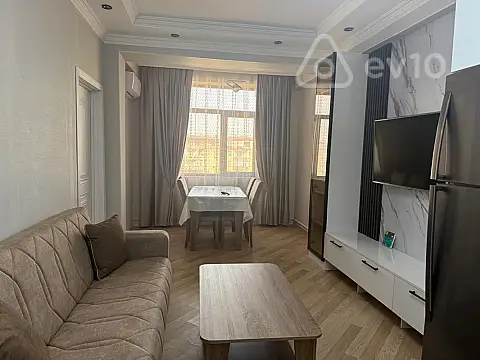 Kirayə verilir 3 otaqlı yeni tikili 80 m²