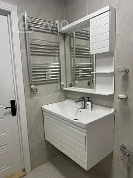 Kirayə verilir 3 otaqlı yeni tikili 80 m²