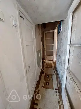 Satılır 2 otaqlı köhnə tikili 40 m²