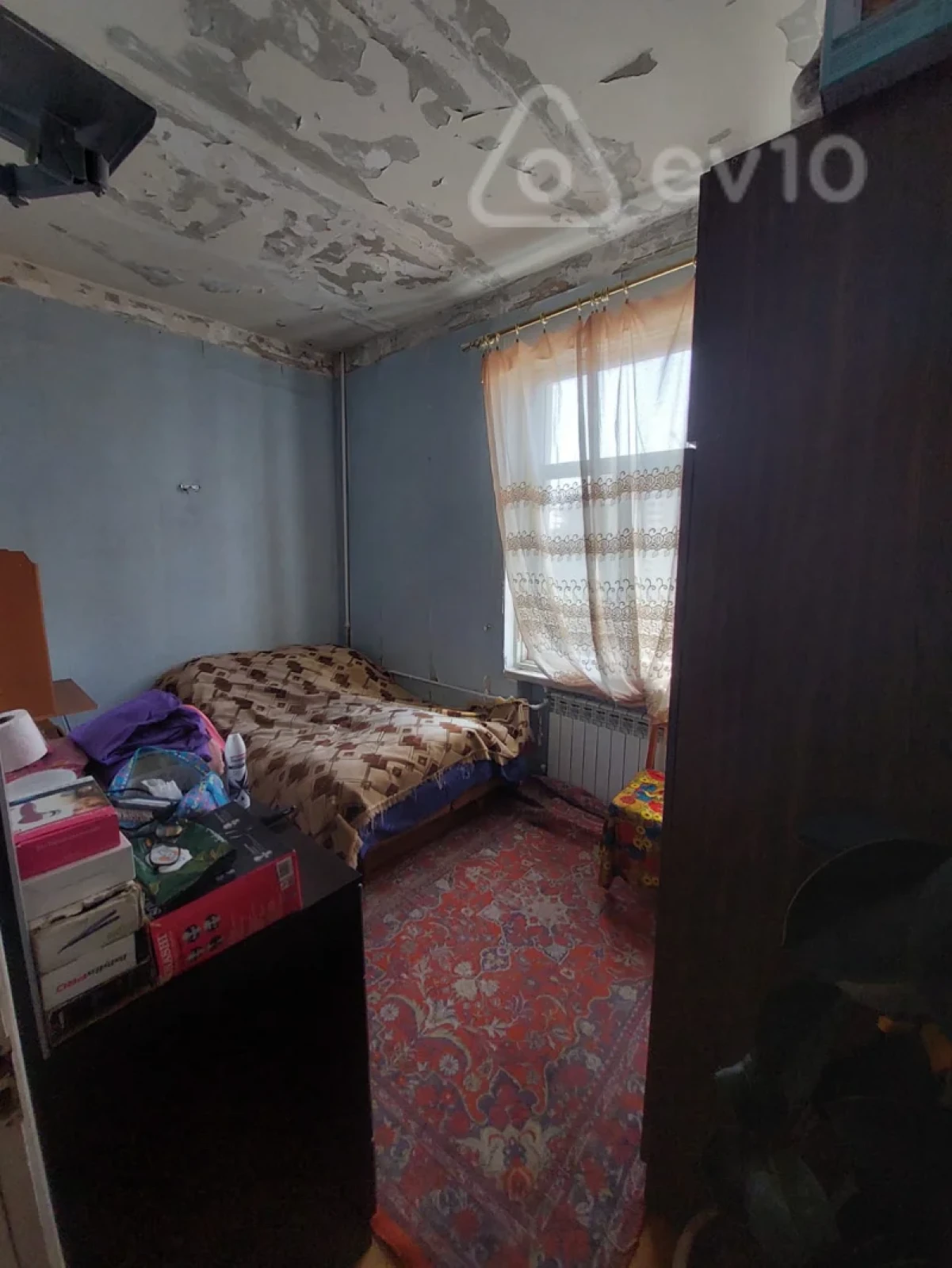 Satılır 2 otaqlı köhnə tikili 40 m²