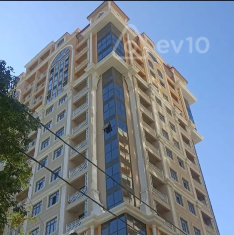Kirayə verilir 3 otaqlı yeni tikili 105 m²