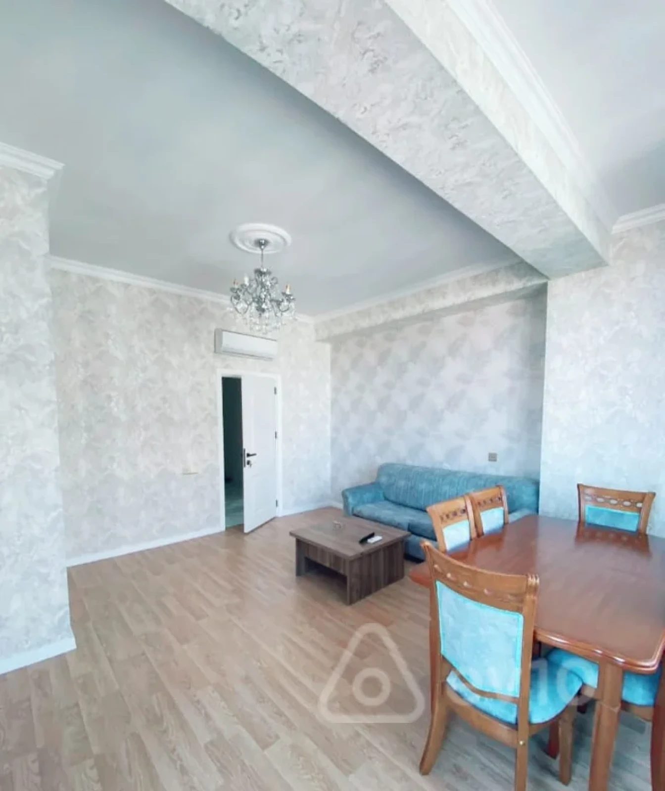 Kirayə verilir 3 otaqlı yeni tikili 105 m²