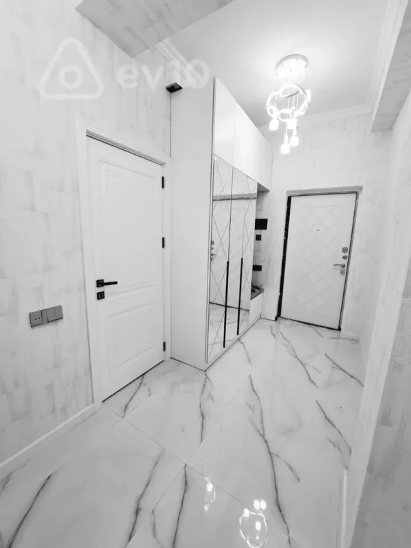 Kirayə verilir 3 otaqlı yeni tikili 105 m²