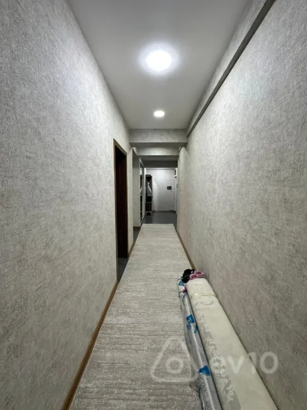 Satılır 3 otaqlı yeni tikili 110 m²