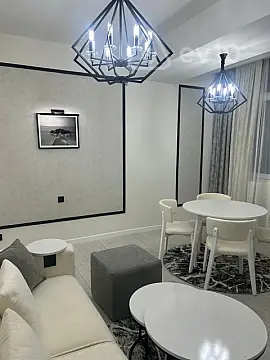 Satılır 2 otaqlı yeni tikili 60 m²