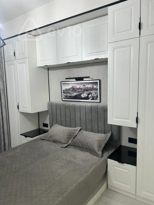 Satılır 2 otaqlı yeni tikili 60 m²