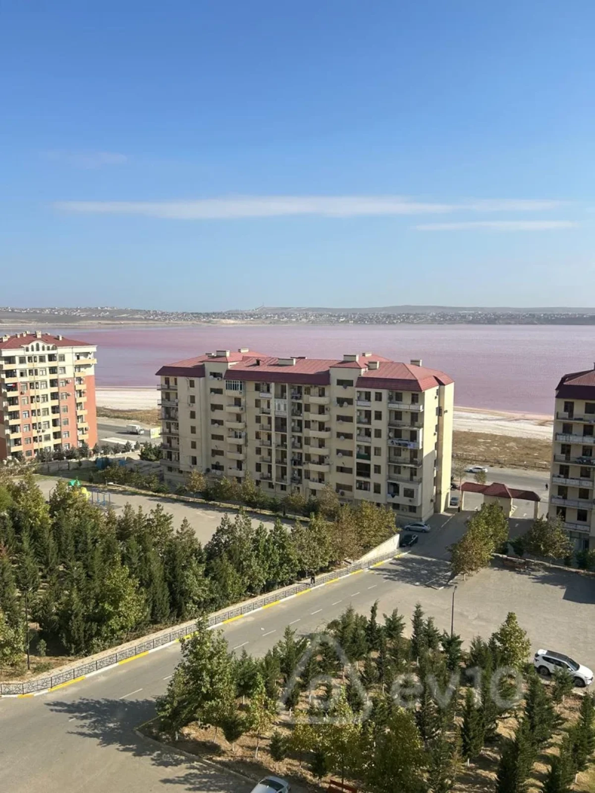 Satılır 2 otaqlı yeni tikili 60 m²