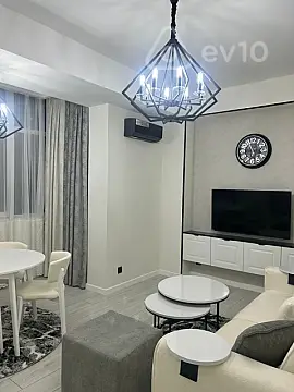 Satılır 2 otaqlı yeni tikili 60 m²