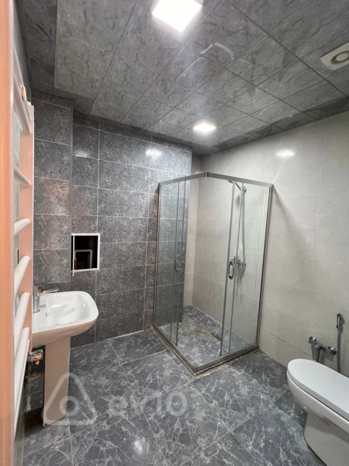 Satılır 4 otaqlı yeni tikili 106 m²