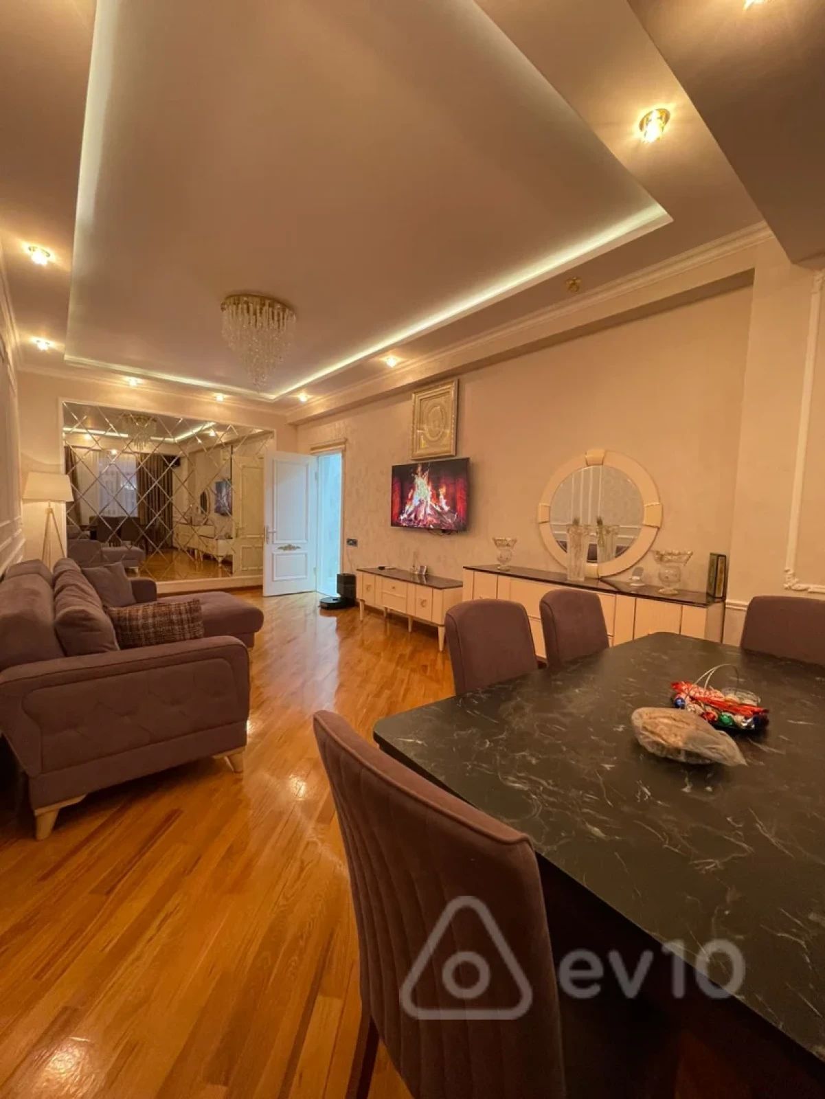 Satılır 2 otaqlı yeni tikili 103 m²